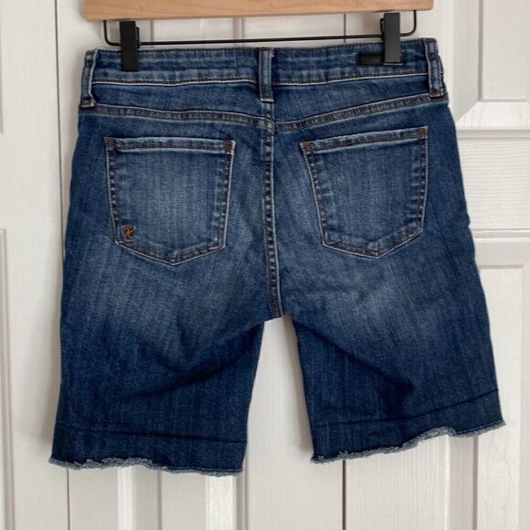 Kut from the Kloth Catherine Boyfriend Shorts Size 0‎ Raw Hem - Picture 5 of 6